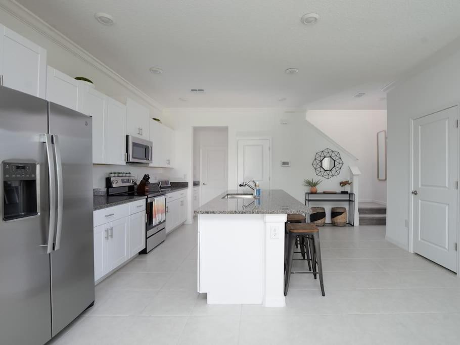 Modern Oasis! 3Br Townhouse In A Lagoon Community Wesley Chapel Exterior foto